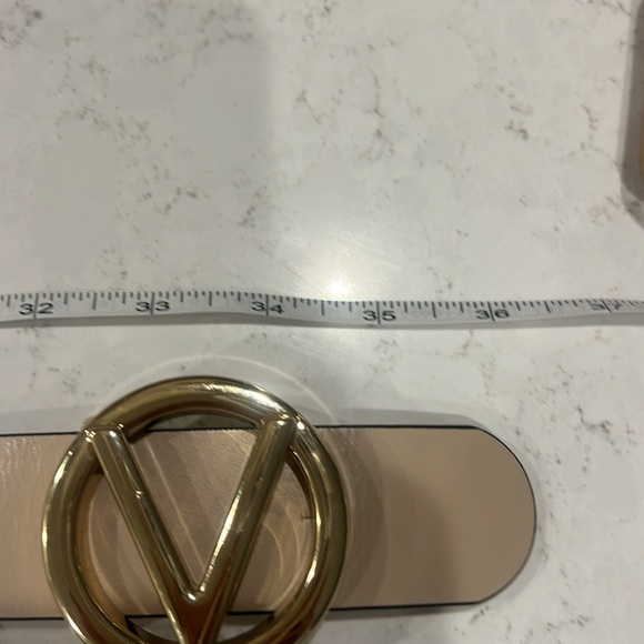 VALENTINO BY MARIO VALENTINO
Giusy Bombe Logo Buckle Leather Belt - Picture 4 of 6